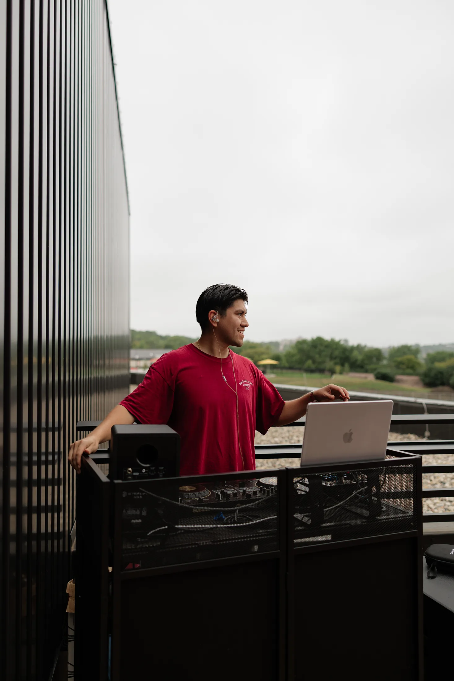 DJ Foca, bilingual DJ and MC in Sioux Falls, South Dakota